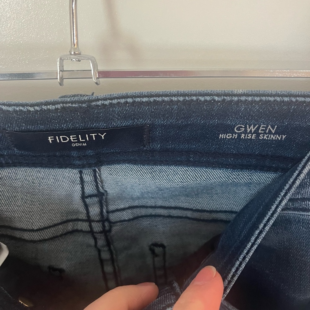 Fidelity Jeans - Picture 4 of 4